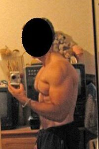 Triceps : le système D des hommes forts