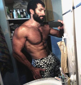 LE POIDS DE CORPS NE DONNE PAS DE VRAIS ET GROS MUSCLES